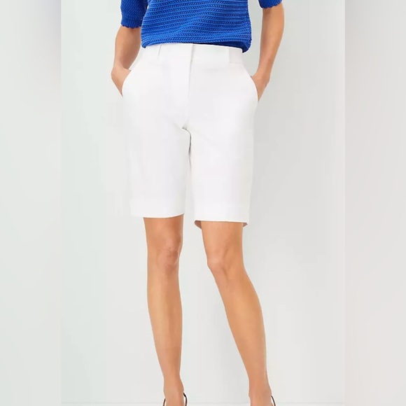Ann Taylor Boardwalk Bermuda Shorts White Size 0 - Picture 2 of 8